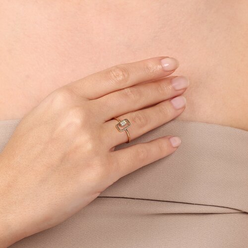 Dikdörtgen Taşlı Çerçeve Yüzük