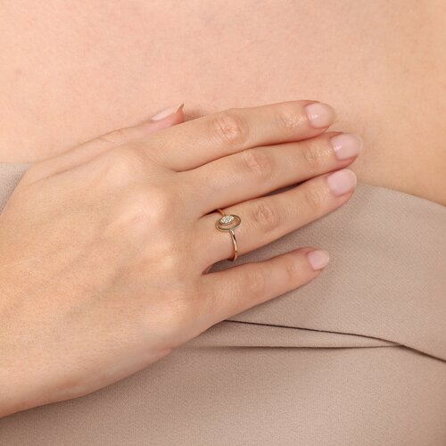 Oval Taşlı Çerçeve Yüzük