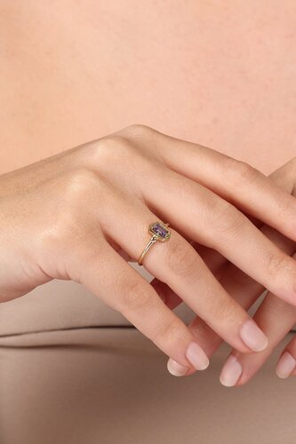 Ametist Baget Taşlı Altıgen Yüzük