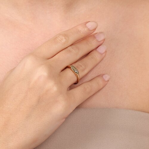 Kutup Yıldızı Motifli Oval Yüzük