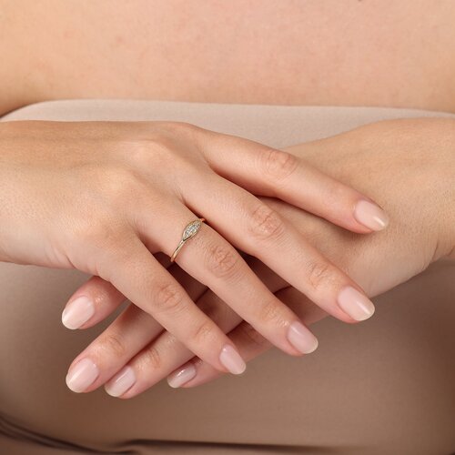 Taşlı Yaprak Yüzük