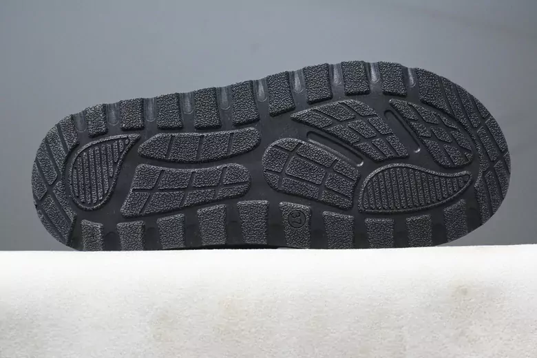 Kadın Kısa Boğaz İçi Kürklü Bot