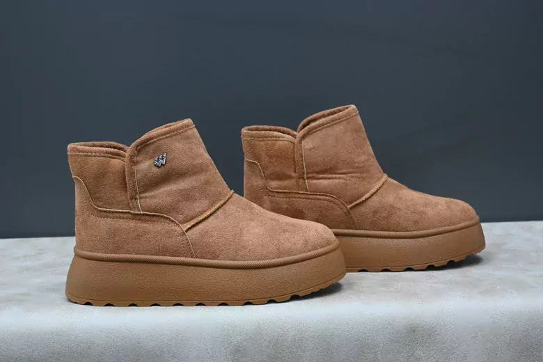 Kadın Kısa Boğaz İçi Kürklü Bot