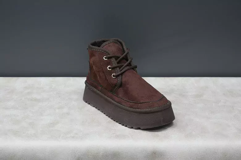 Kadın Kısa Boğazlı Bağcıklı İçi Kürklü Bot