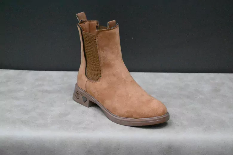 Kadın Lastikli Kısa Bot