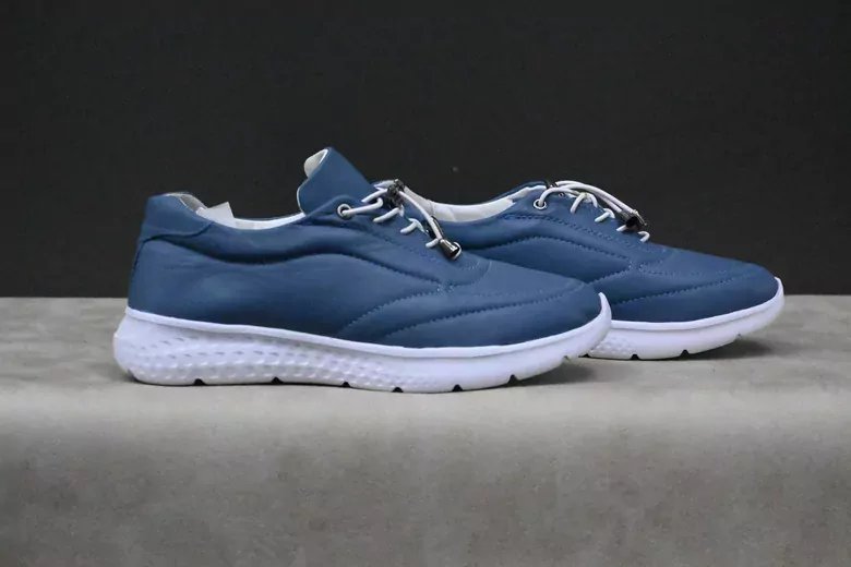 Kadın Deri Ortapedik Akıllı Bağcıklı Spor Ayakkabı