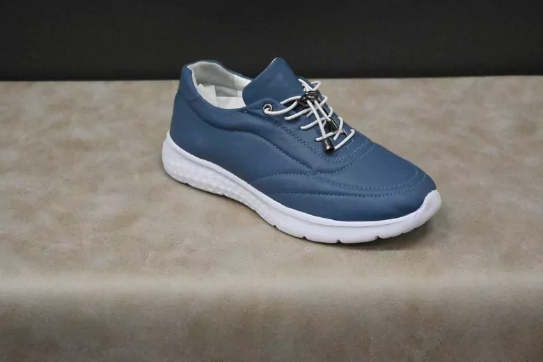 Kadın Deri Ortapedik Akıllı Bağcıklı Spor Ayakkabı