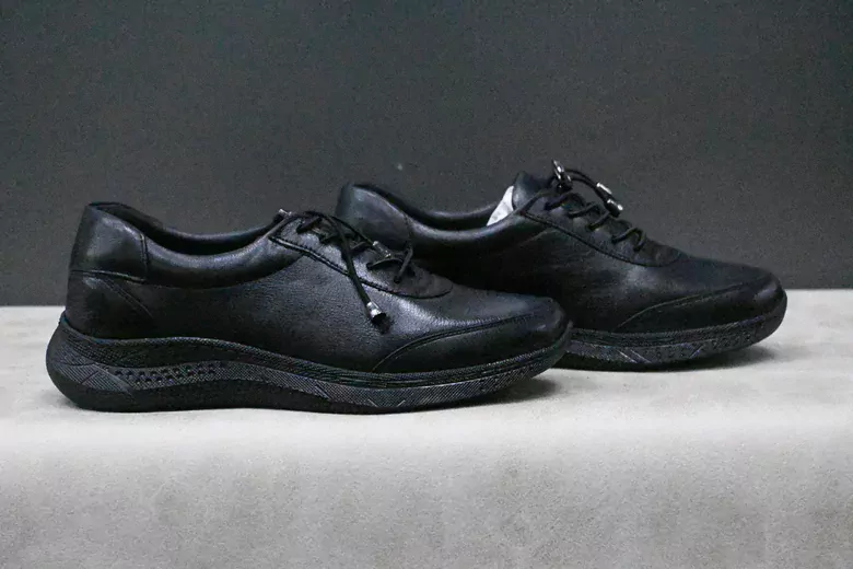 Kadın Deri Poli Taban Akıllı Bağcıklı Spor Ayakkabı