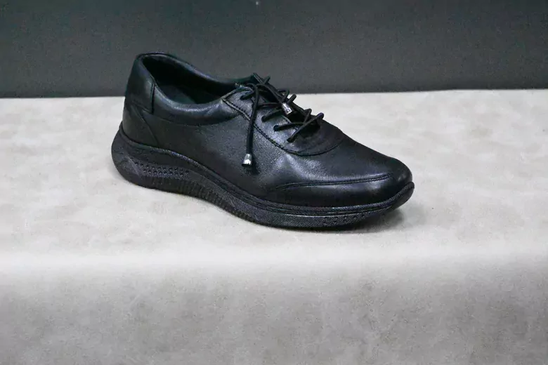 Kadın Deri Poli Taban Akıllı Bağcıklı Spor Ayakkabı