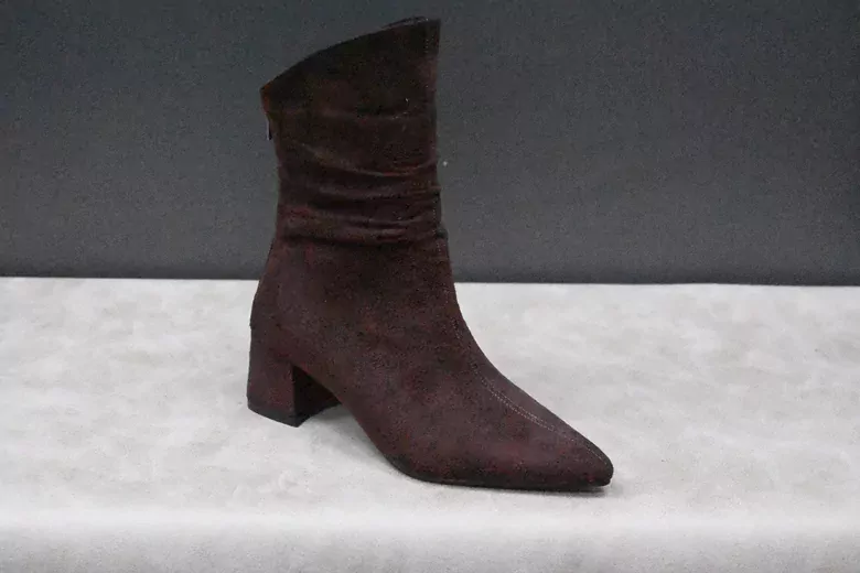 Kadın Süet Körüklü Kısa Topuklu Fermuarlı Çizme