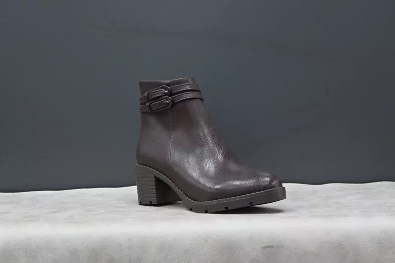 Kadın Kilteli Topuklu Bot