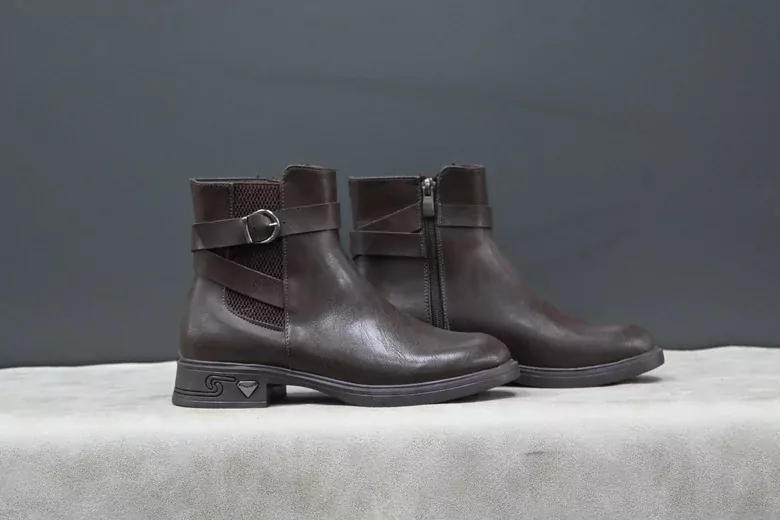 Kadın Düz Topuk Kısa Bot