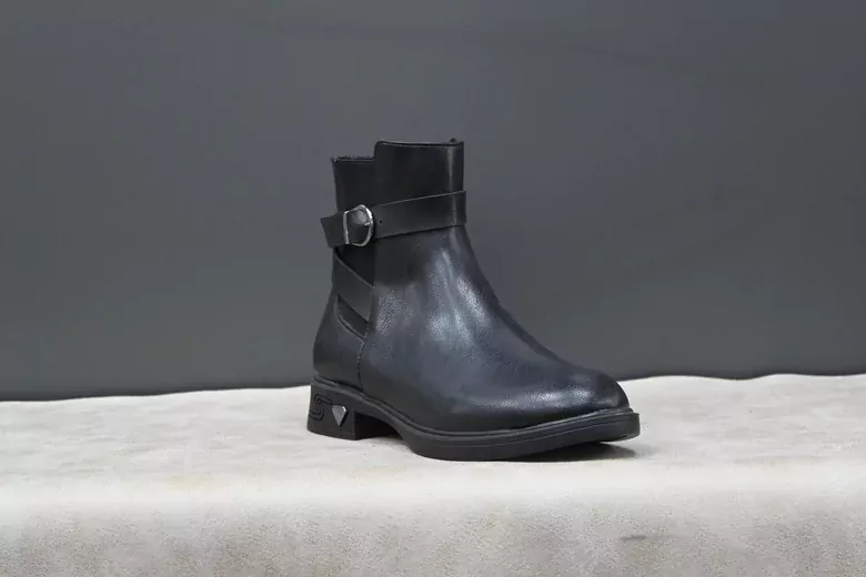 Kadın Düz Topuk Kısa Bot