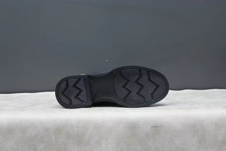 Kadın Düz Topuk Kısa Bot