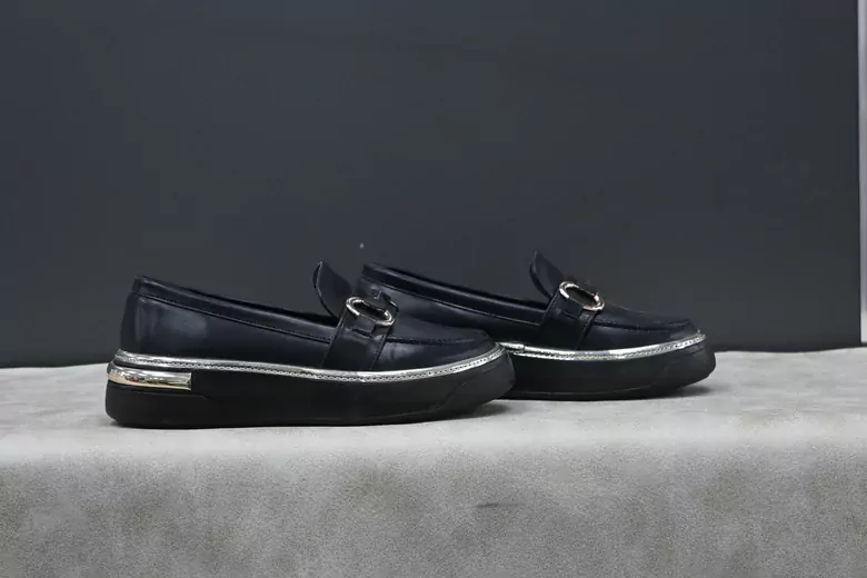 Kadın Şeritli Düz Taban Babet