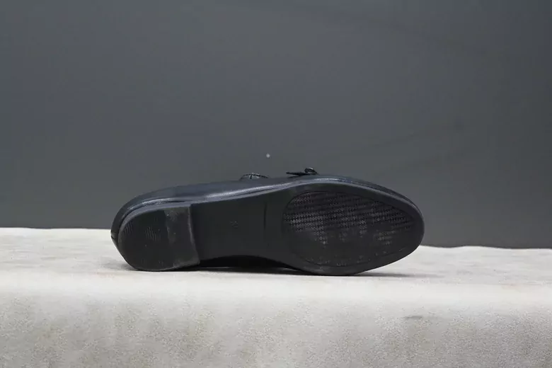 Kadın Üstten Kilteli Babet