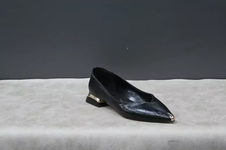 Kadın Droblu Sivri Burun Kısa Topuklu Babet