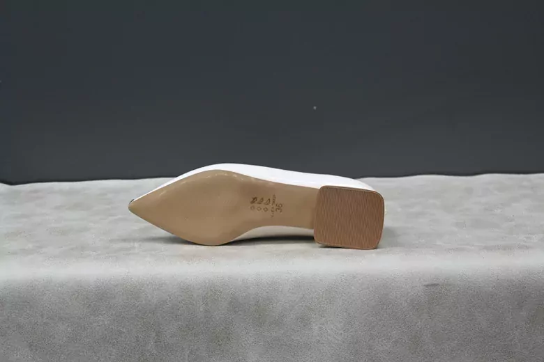 Kadın Droblu Sivri Burun Kısa Topuklu Babet