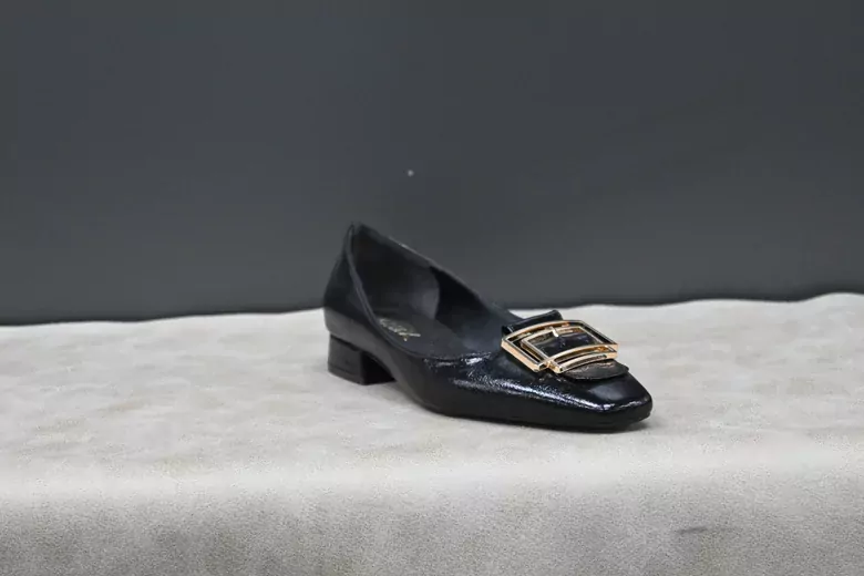 Kadın Tokalı Açık Babet