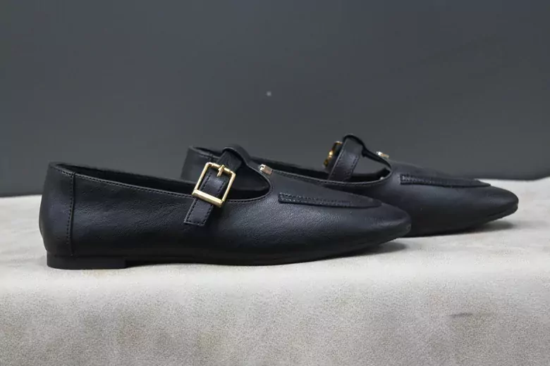 Kadın Kilteli Babet