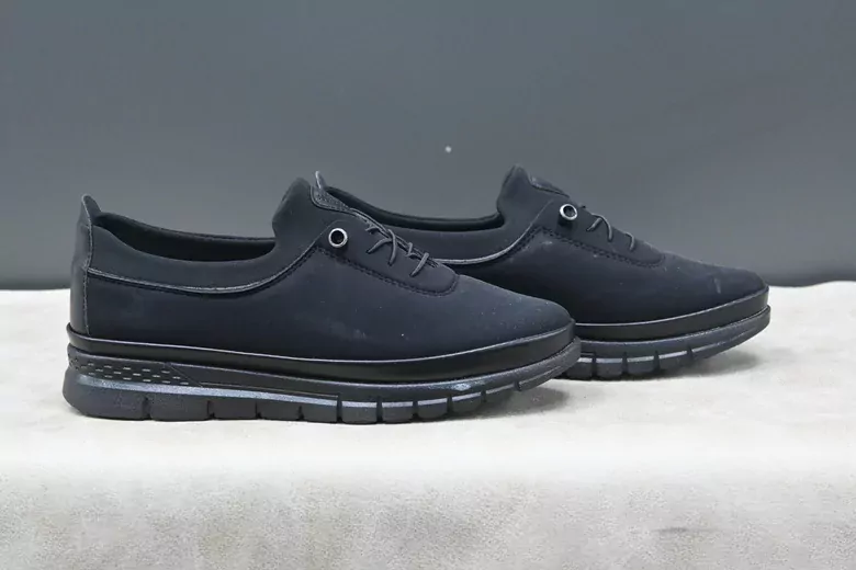 Kadın Nubuk Deri Ortapedik Bağcıklı Anne Ayakkabı