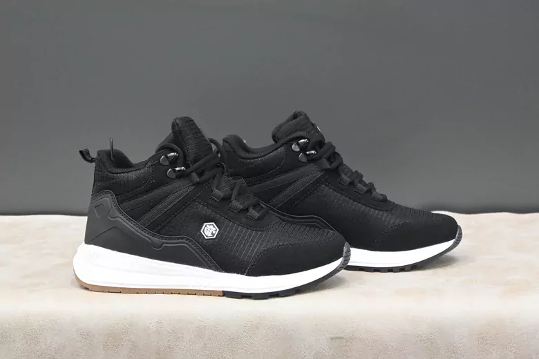 Kadın Su Geçirmez Bağcıklı Kısa Bot