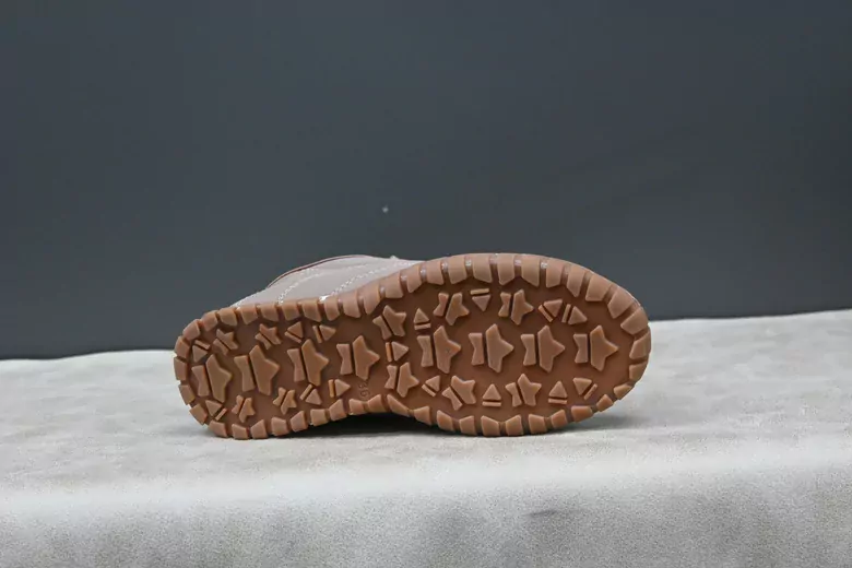 Kadın Silikon Taban Bağcıklı Spor