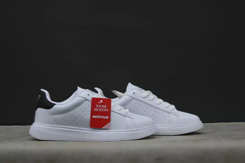 Kadın Bağcıklı Spor