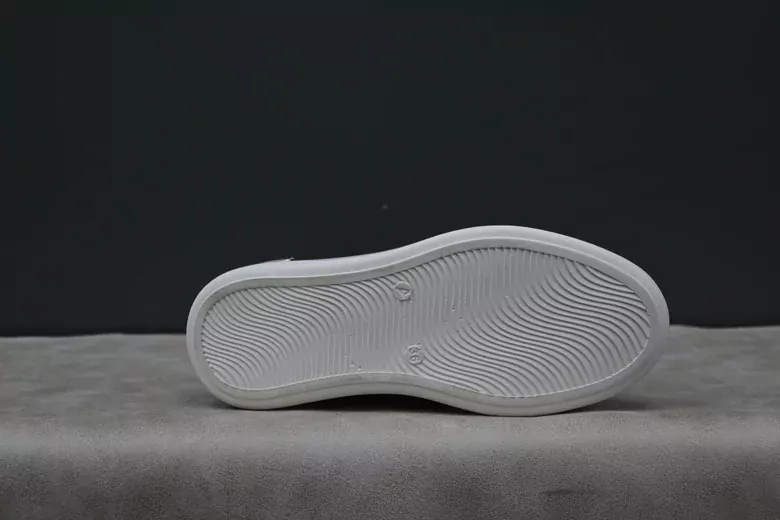 Kadın Gold Detaylı Spor