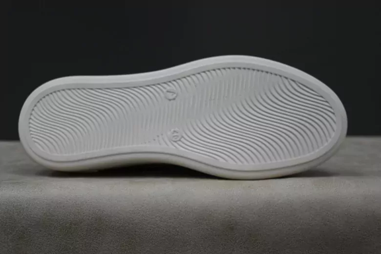 Kadın Kabartmalı Gold Detaylı Spor