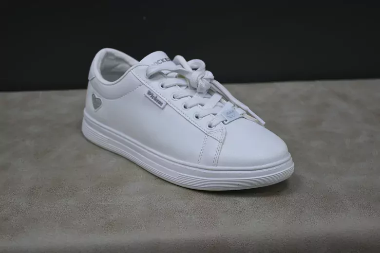 Kadın Bağcıklı Spor