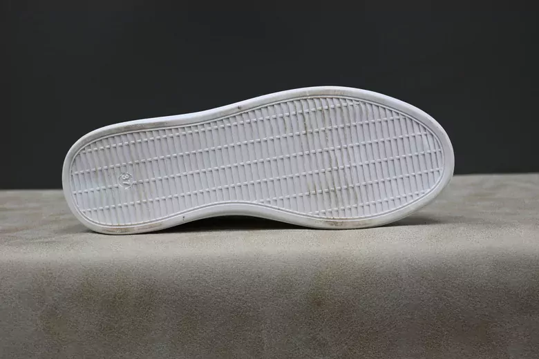 Kadın Bağcıklı Spor