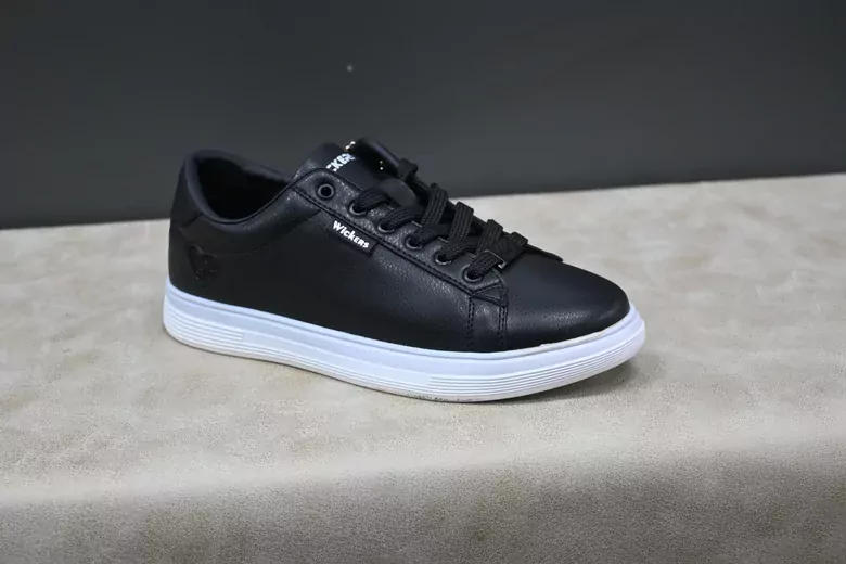 Kadın Bağcıklı Spor