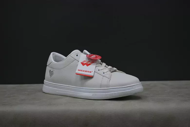 Kadın Bağcıklı Spor