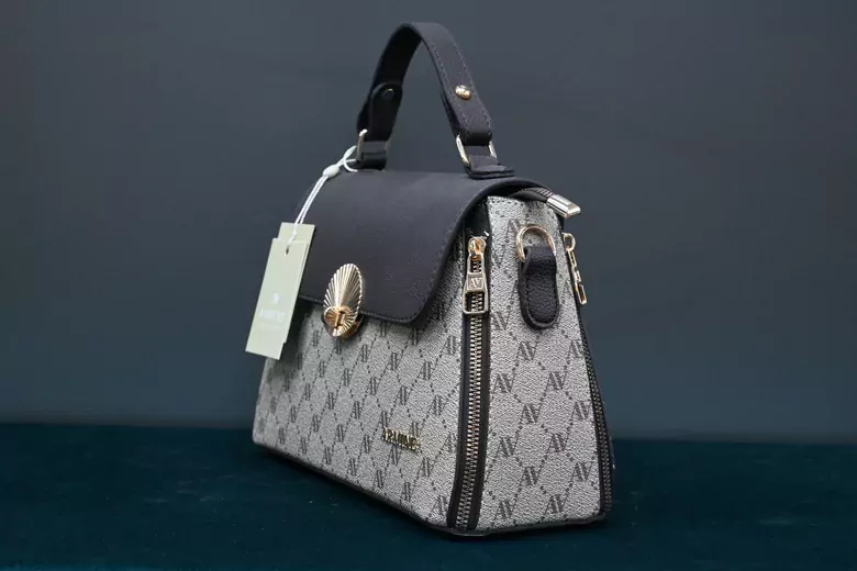 Kadın Krem Noktalı Çanta