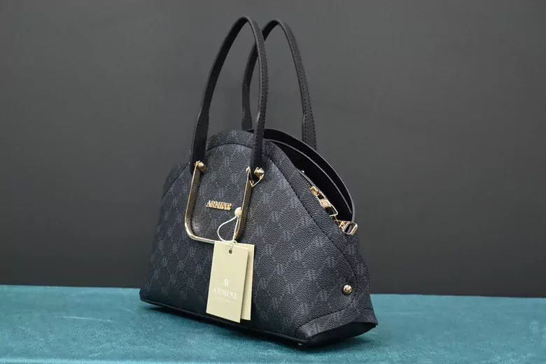 Kadın Siyah Noktalı Çanta