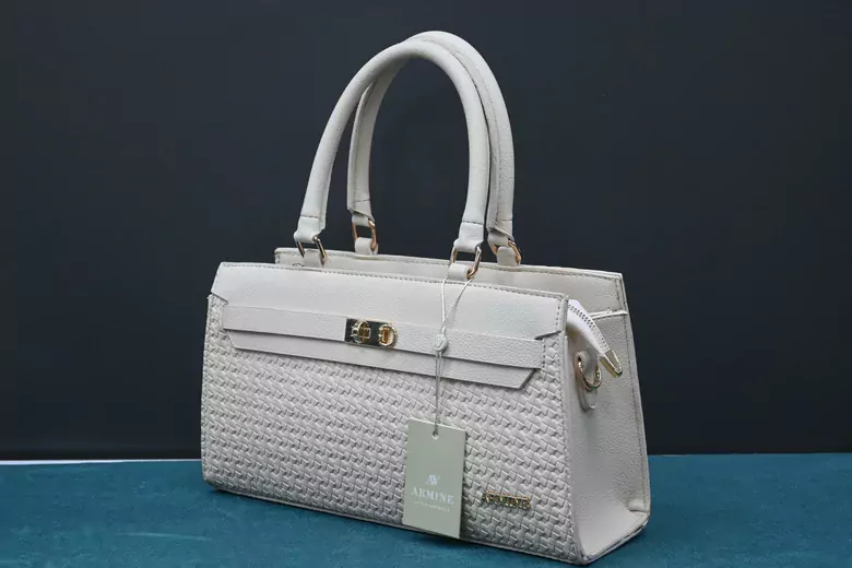 Kadın Krem Örgü Çanta