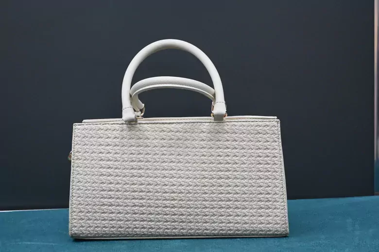 Kadın Krem Örgü Çanta