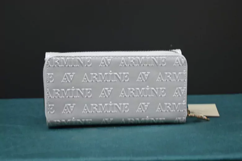 Kadın Beyaz Lazer Cüzdan