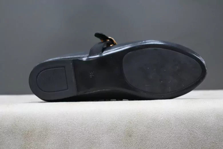 Kadın Zımbalı Kemerli Babet