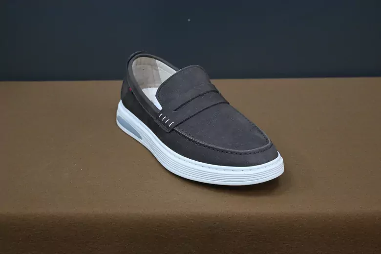 Erkek Nubuk Deri Kaymaz Taban Ayakkabı