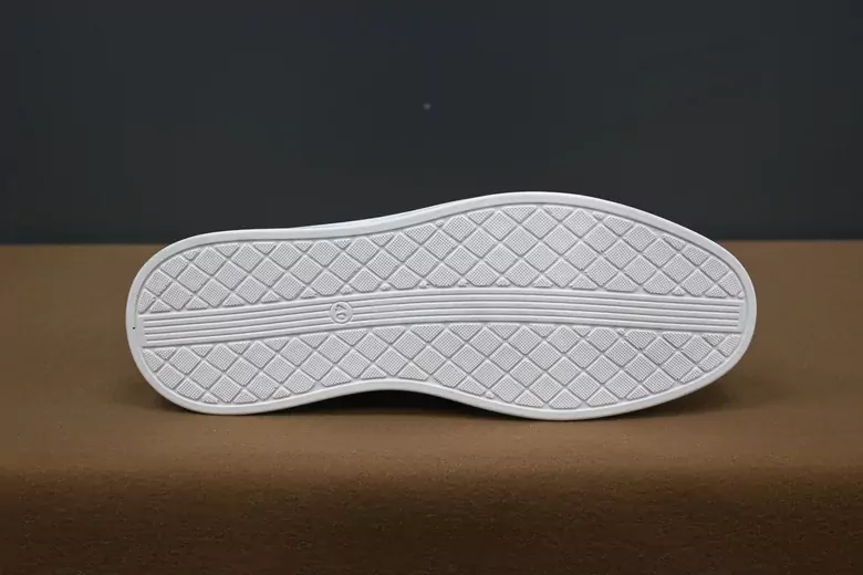 Erkek Nubuk Deri Kaymaz Taban Ayakkabı