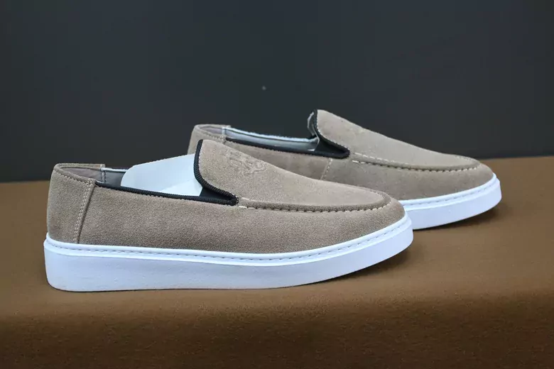 Erkek Nubuk Deri Kaymaz Taban Ayakkabı