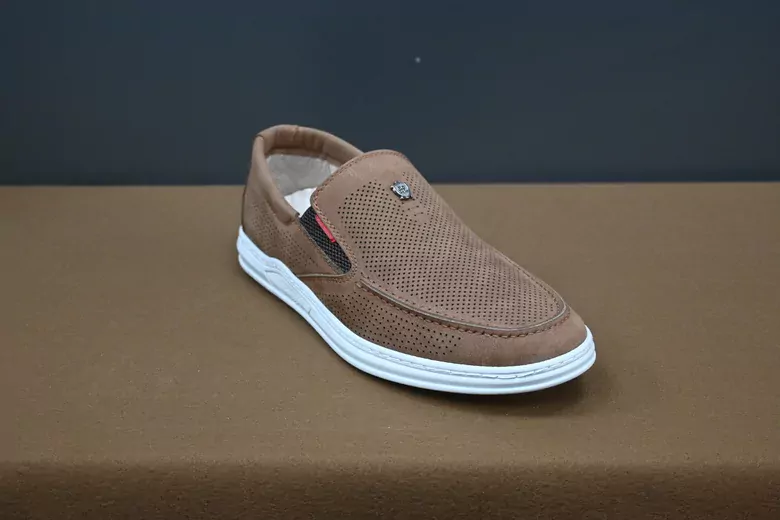 Erkek Lazerli Nubuk Deri Kaymaz Taban Ayakkabı