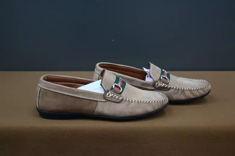 Erkek Nubuk Deri Zincirli Kaymaz Taban Ayakkabı