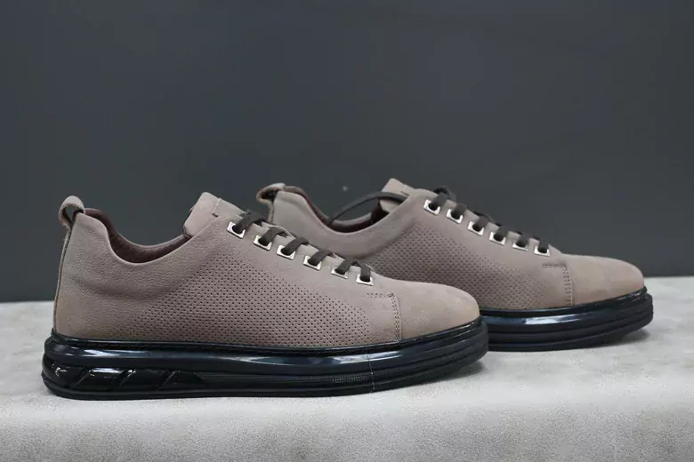 Erkek Nubuk Deri Kaymaz Taban Ayakkabı