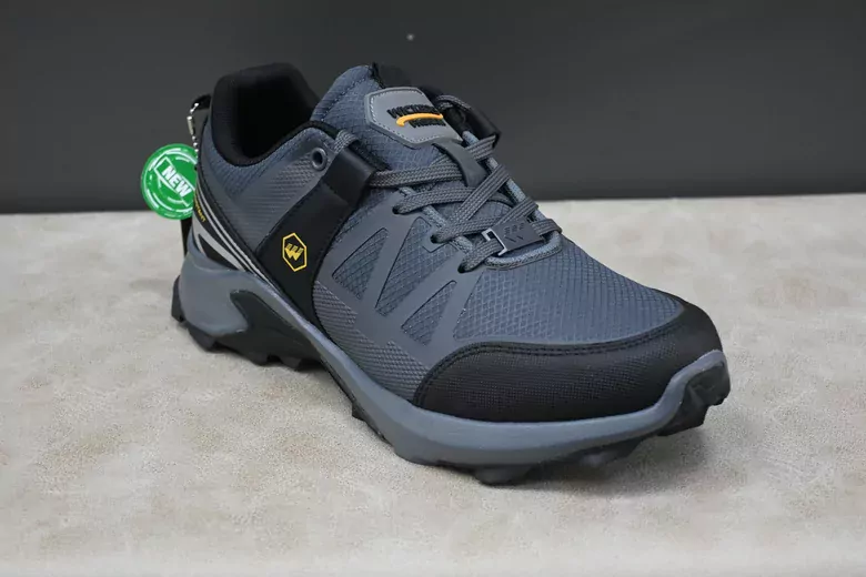 Erkek Kaymaz Taban Bağcıklı Ayakkabı