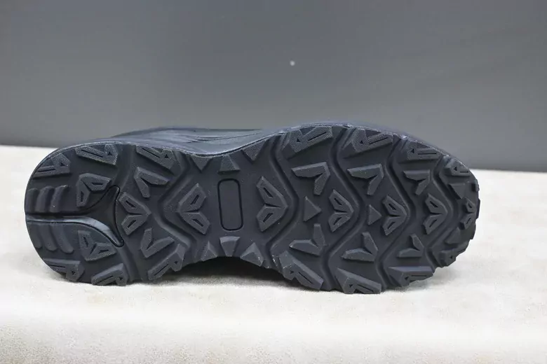 Erkek Lastik Bağcıklı Kaymaz Taban Ayakkabı