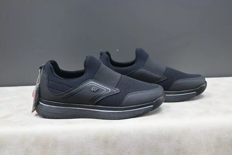 Erkek Tekstil Lastikli Ayakkabı