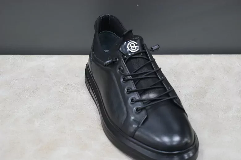 Erkek Lastikli Kaymaz Taban Deri Ayakkabı